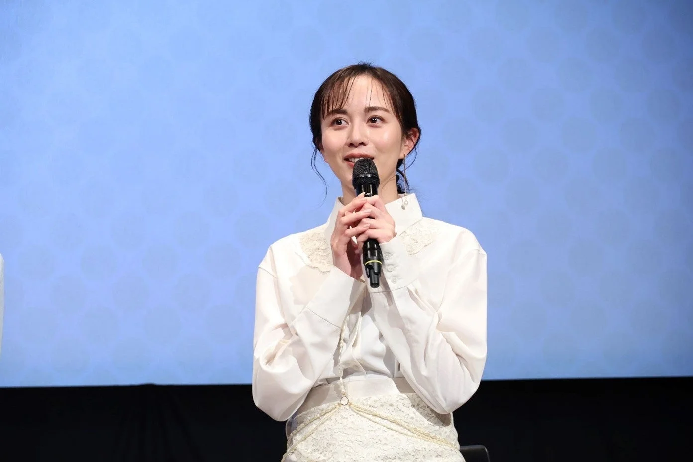 FODオリジナルドラマ『にこたま』完成披露試写会に登壇した比嘉愛未さん